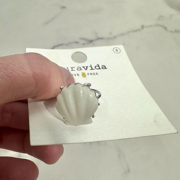Pura Vida White Grande Shell Ring NWT Size 8 Beach Vacation Coastal Chic - Picture 5 of 10